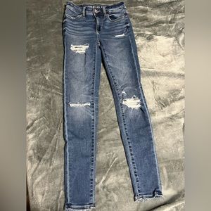 American Eagle Next Level Stretch Ripped Hi-Rise Jegging